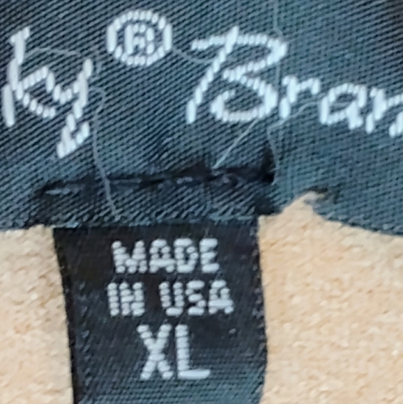 Slinky Brand Tan Vest - Picture 6 of 8